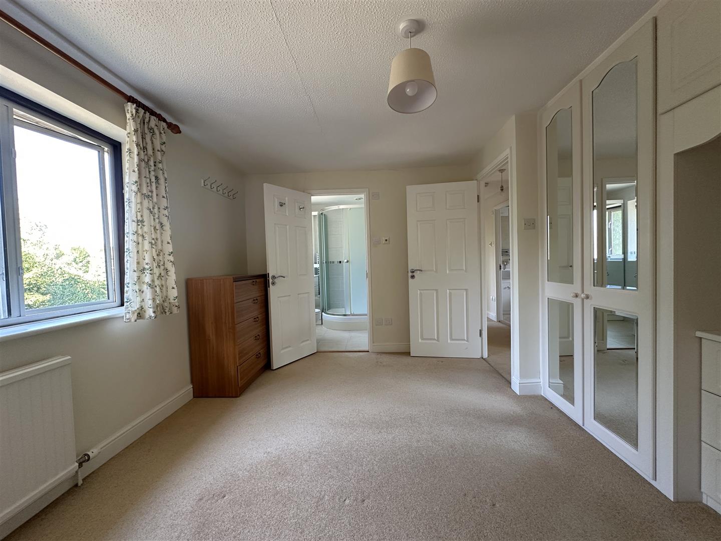 Ivy Road, Chippenham